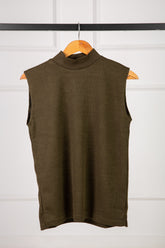 Colory Basic ribbed top in vibrant colors with soft textured fabric from Velda Store