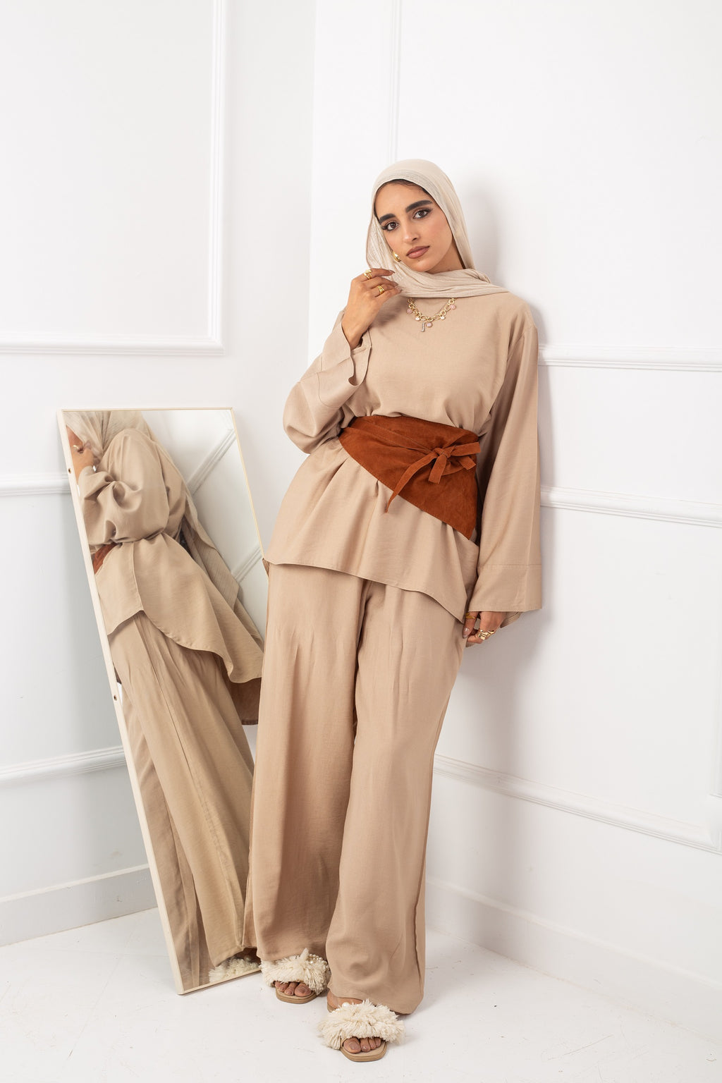 بلوزة يومية_ بيج داكن