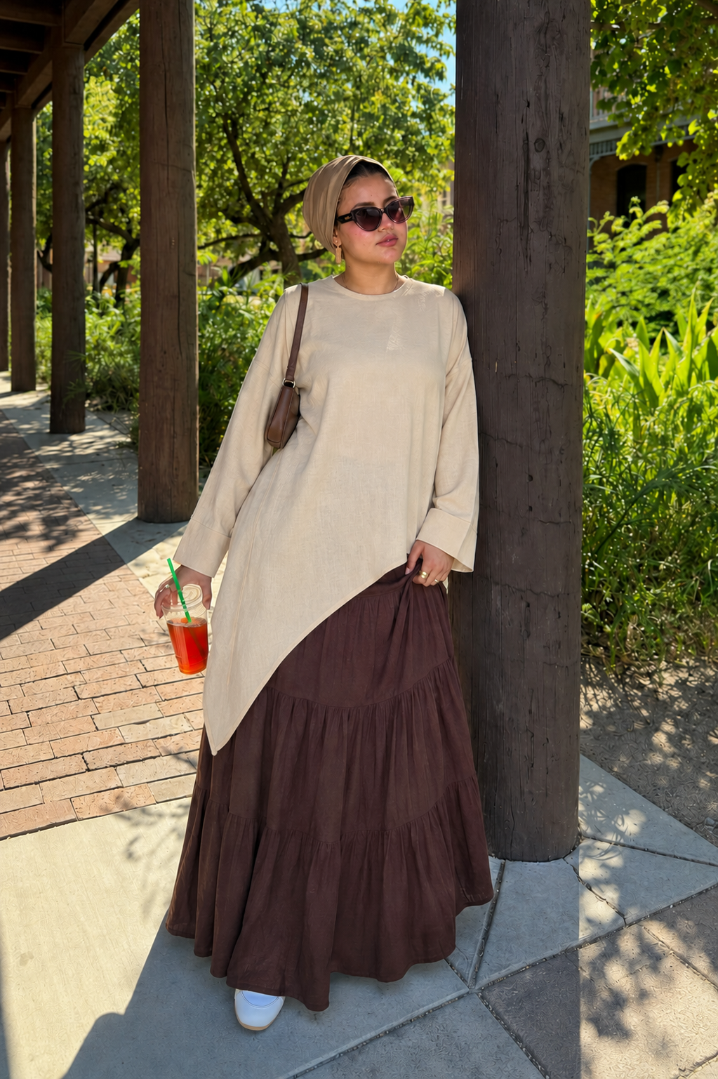 Slant blouse