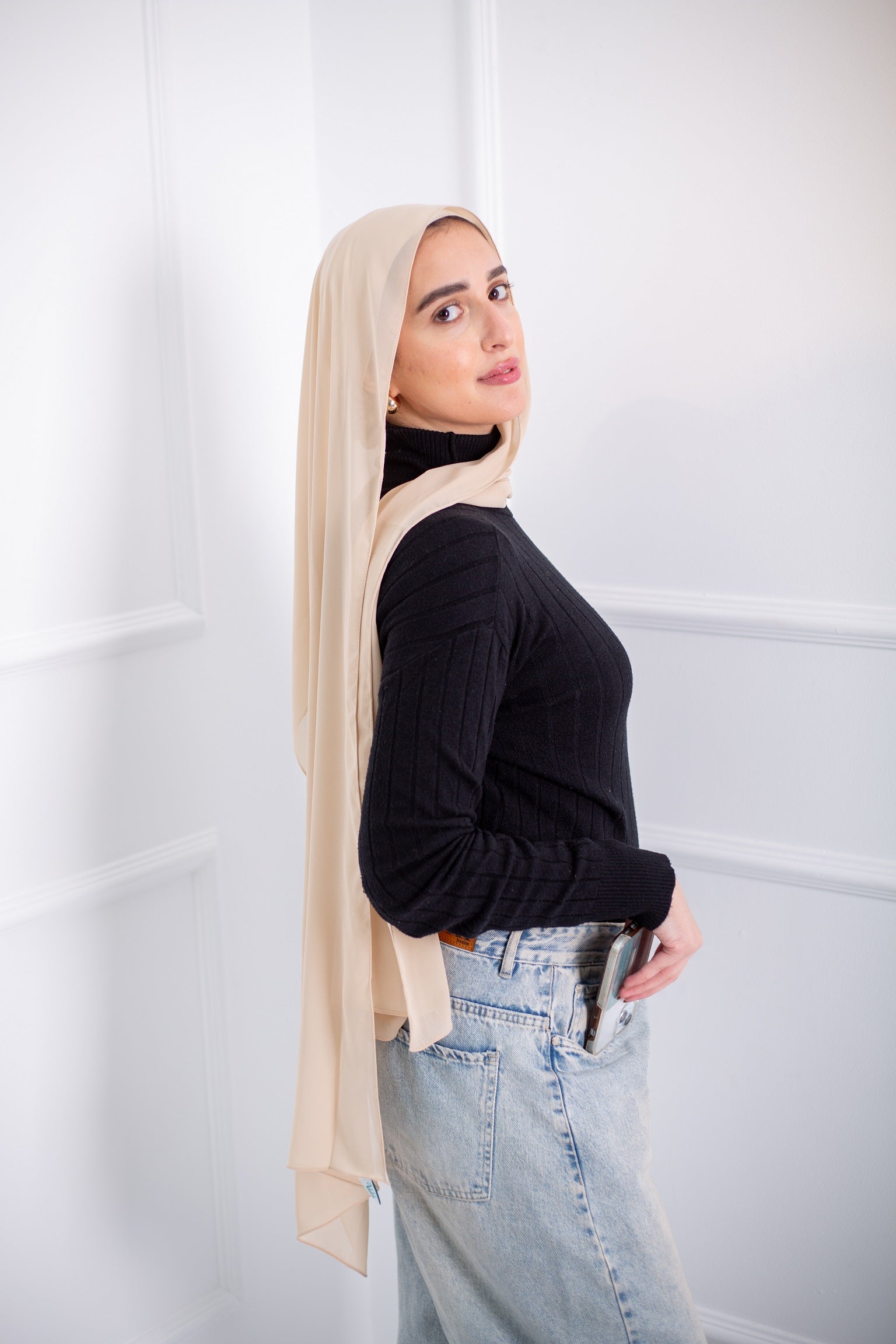 The chiffon scarf is a wardrobe essential, available in a variety of colors to suit your needs
