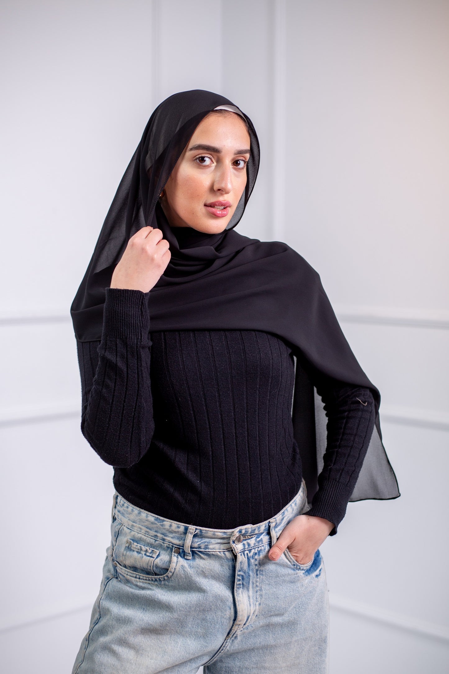 The chiffon scarf is a wardrobe essential, available in a variety of colors to suit your needs 8