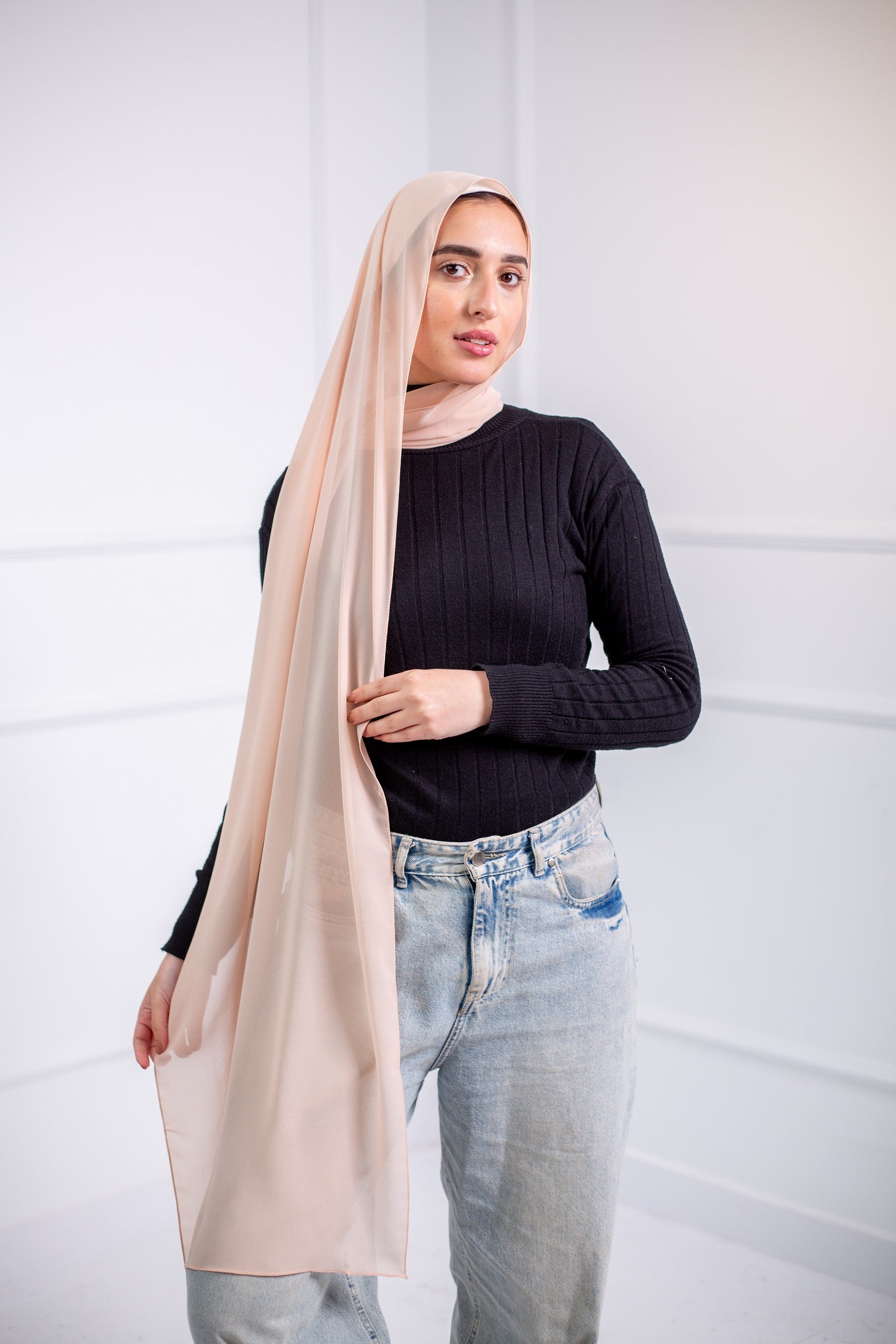 The chiffon scarf is a wardrobe essential, available in a variety of colors to suit your needs 11