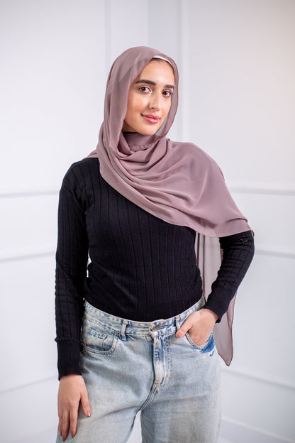 The chiffon scarf is a wardrobe essential, available in a variety of colors to suit your needs 33
