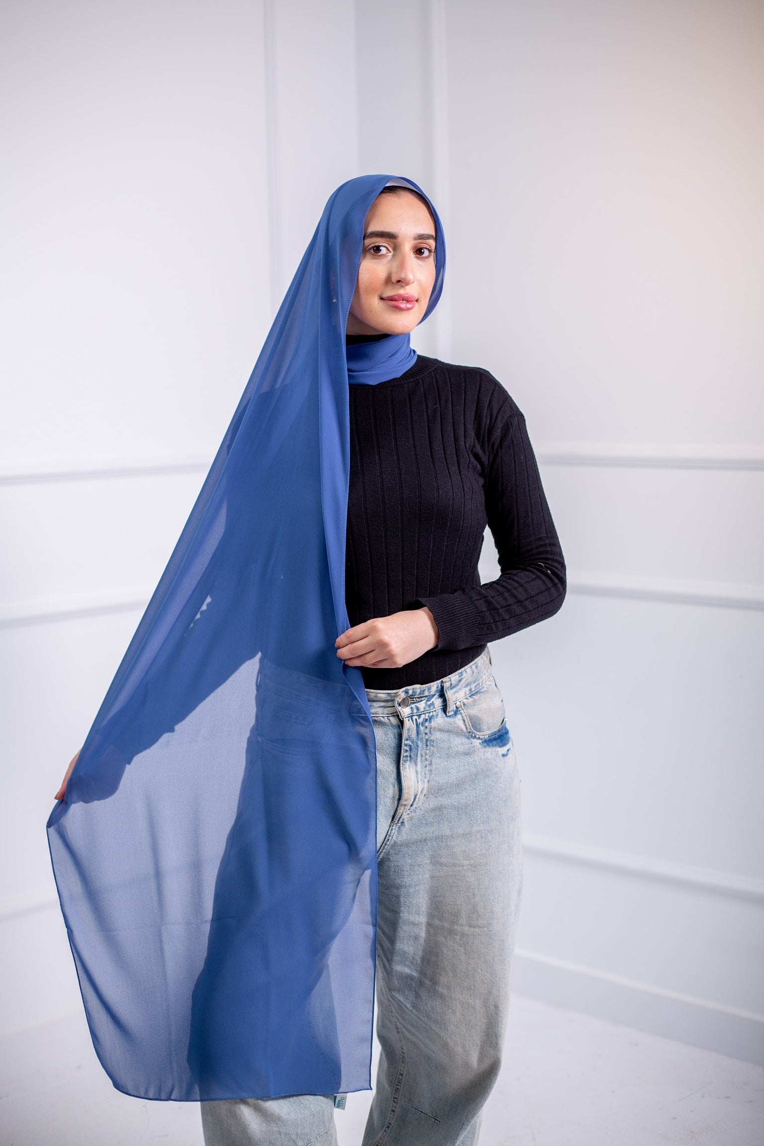 The chiffon scarf is a wardrobe essential, available in a variety of colors to suit your needs5