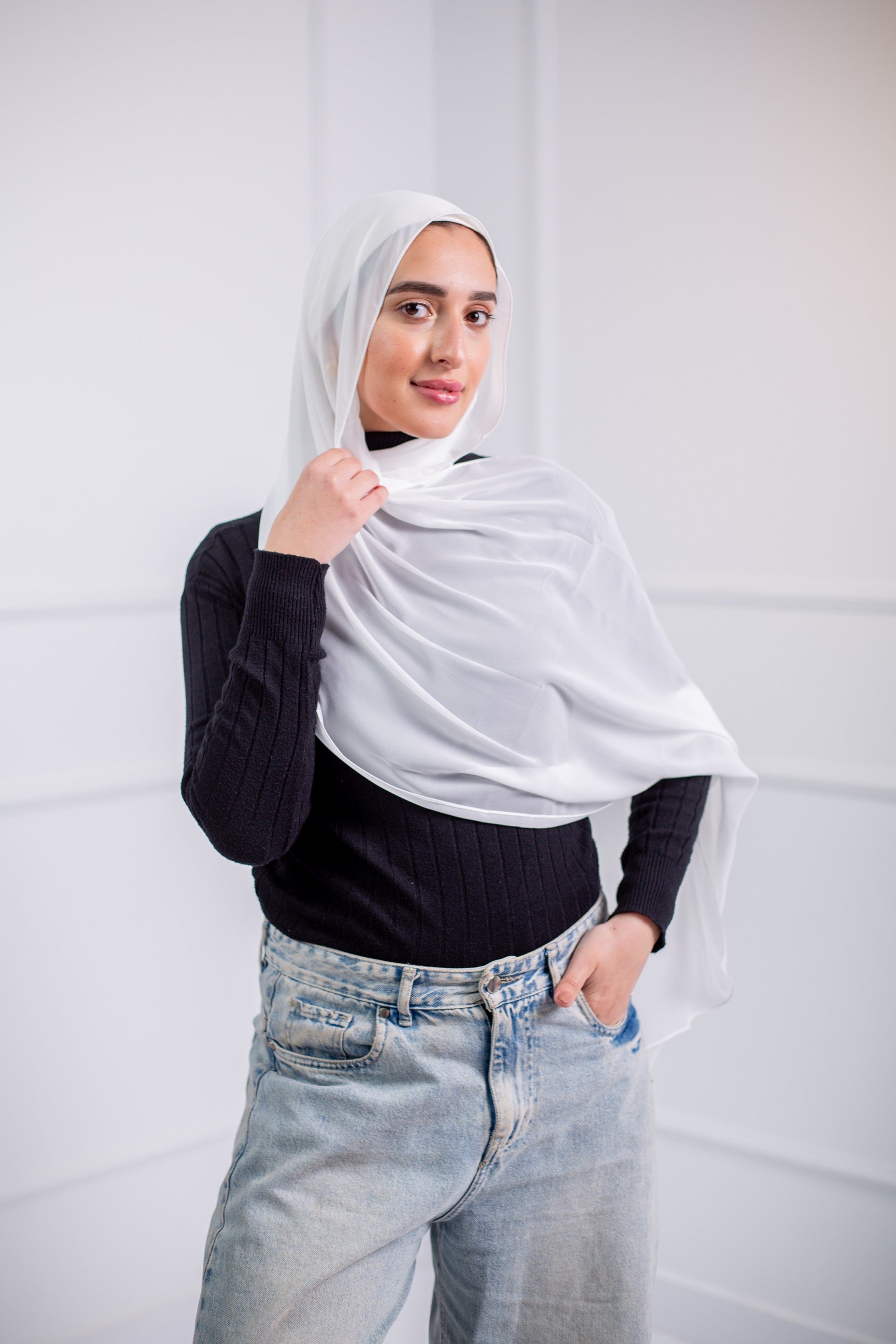 The chiffon scarf is a wardrobe essential, available in a variety of colors to suit your needs 7