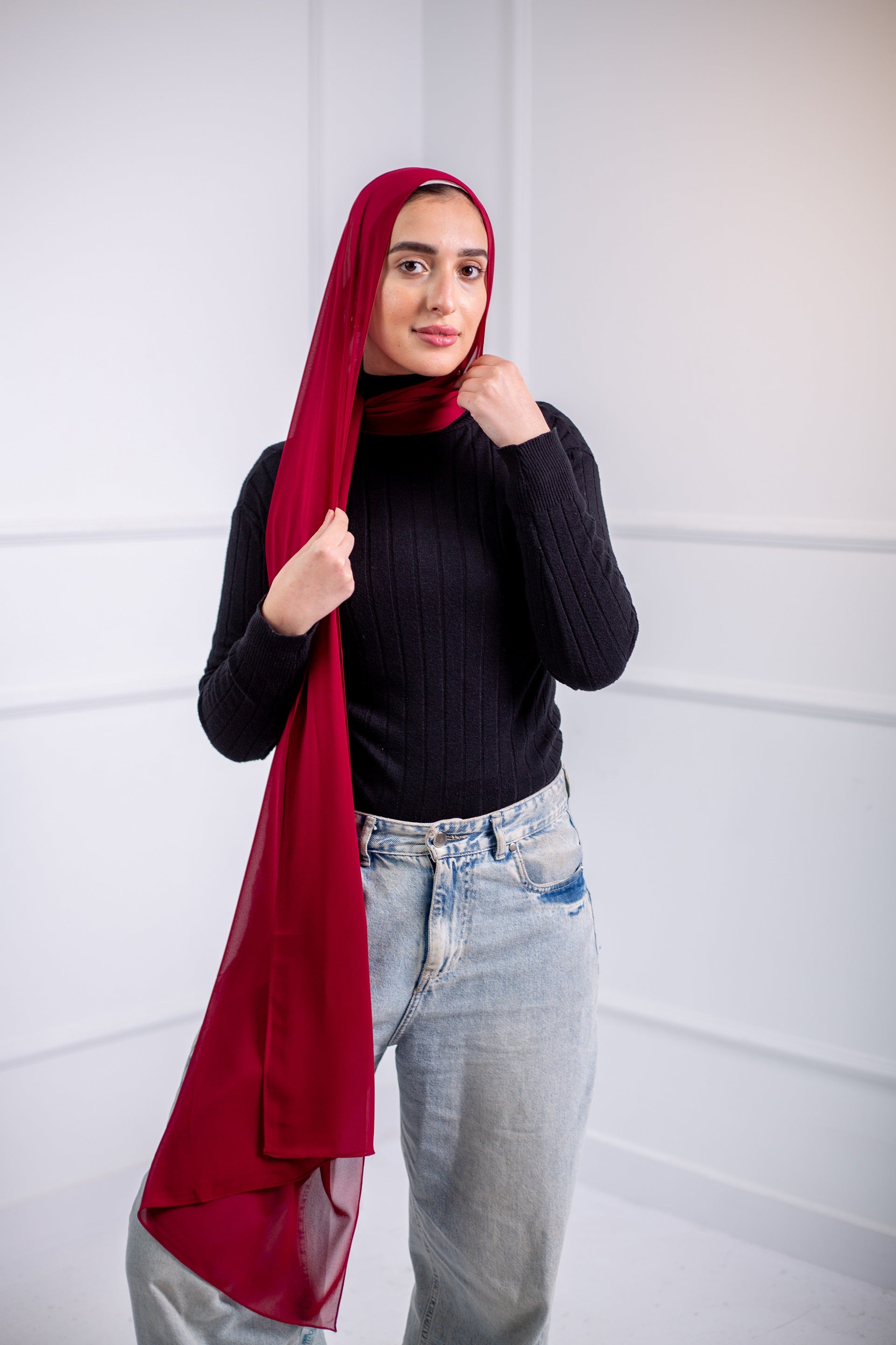 The chiffon scarf is a wardrobe essential, available in a variety of colors to suit your needs 30