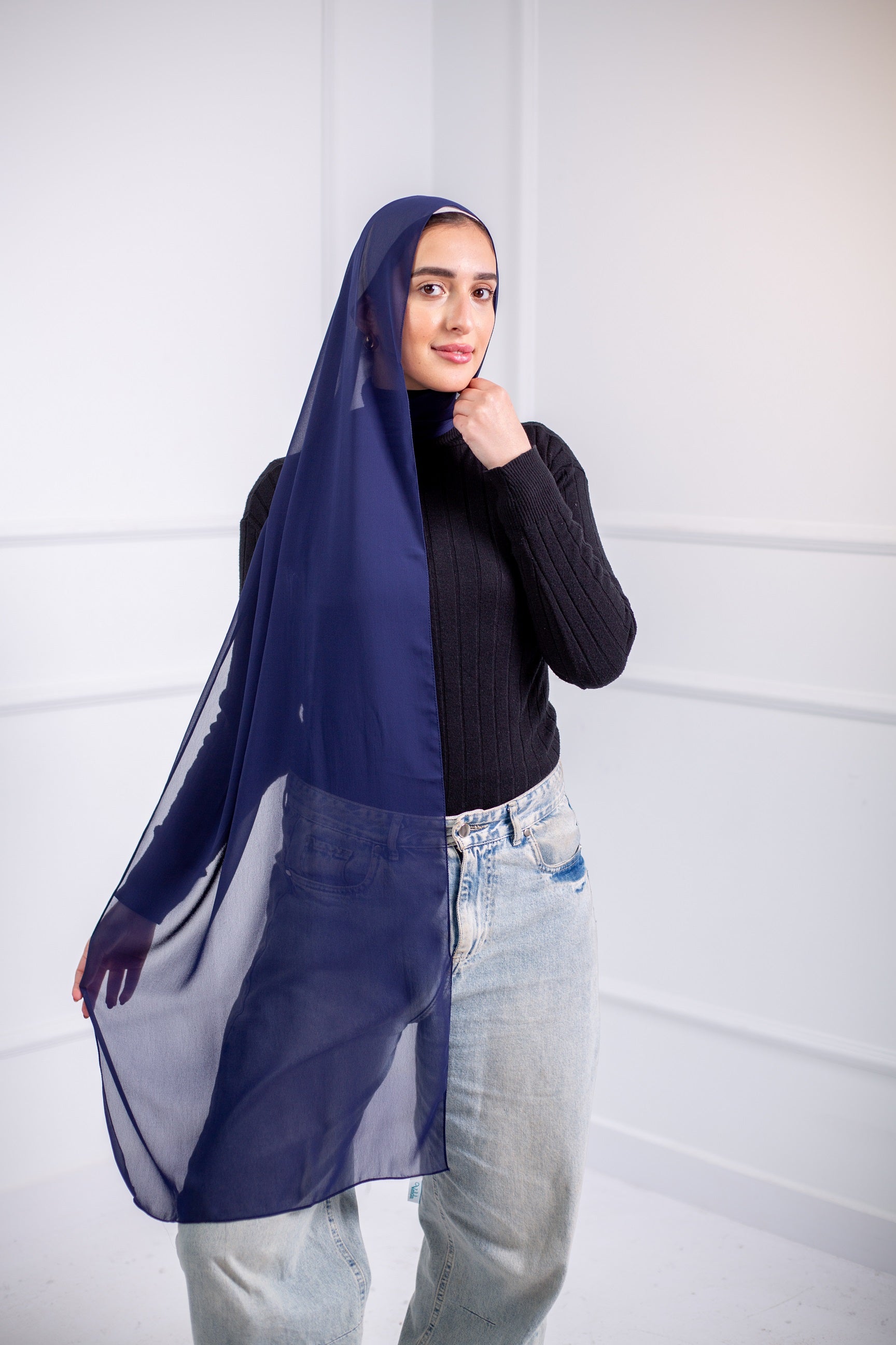 The chiffon scarf is a wardrobe essential, available in a variety of colors to suit your needs4