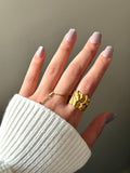 Curve Ring