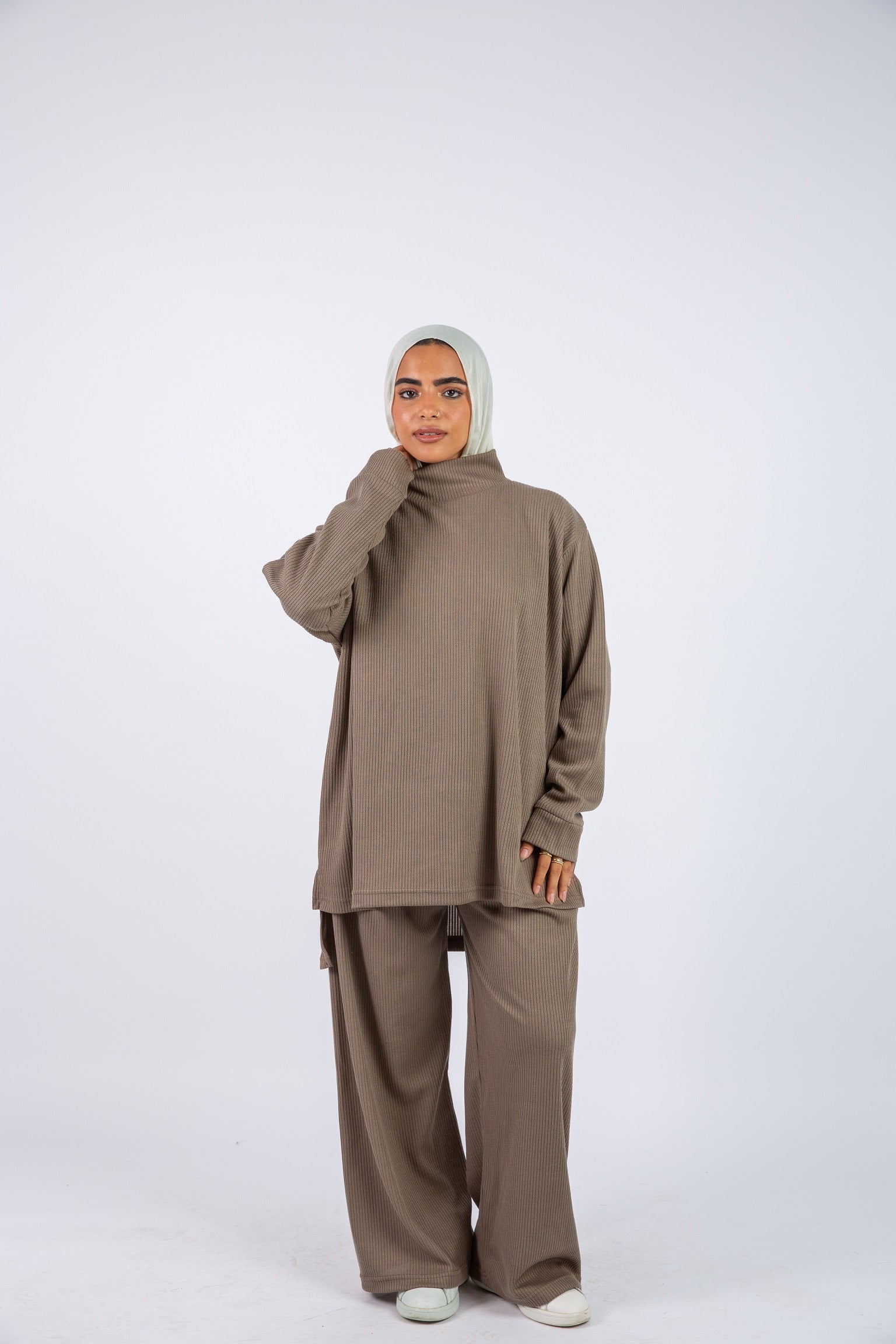 Daily Set _ Taupe Beige