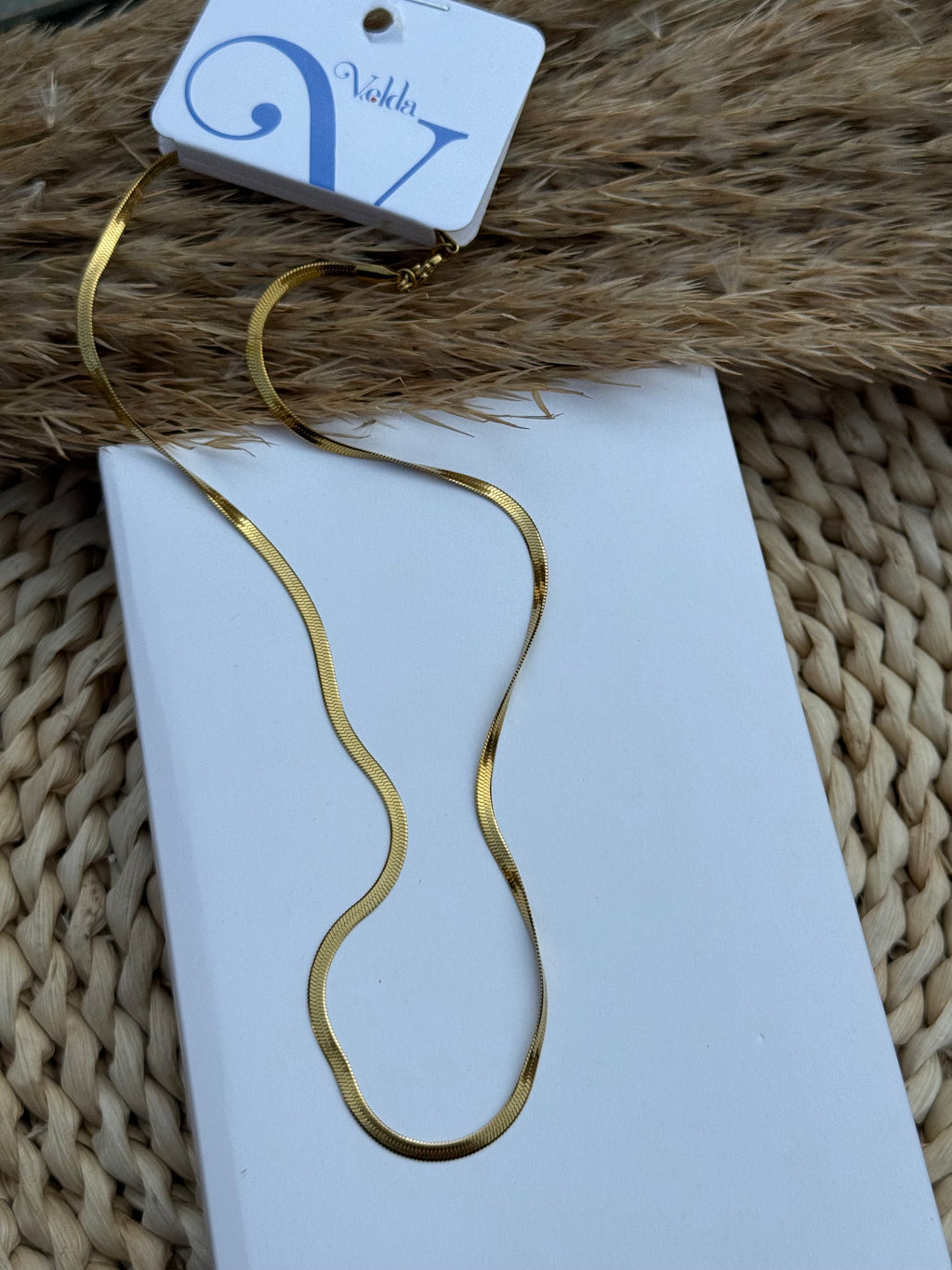 Flat Necklace
