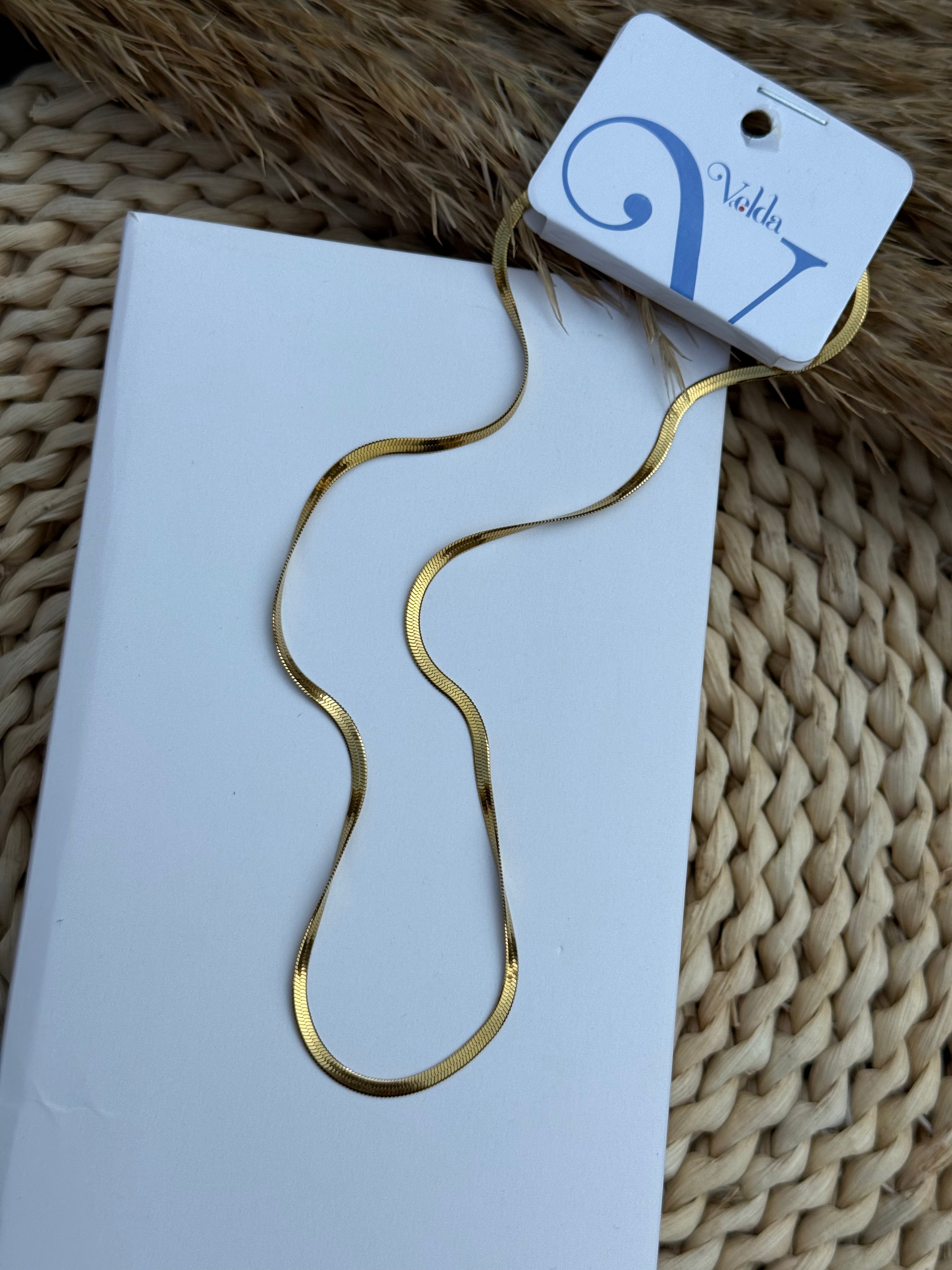Flat Necklace