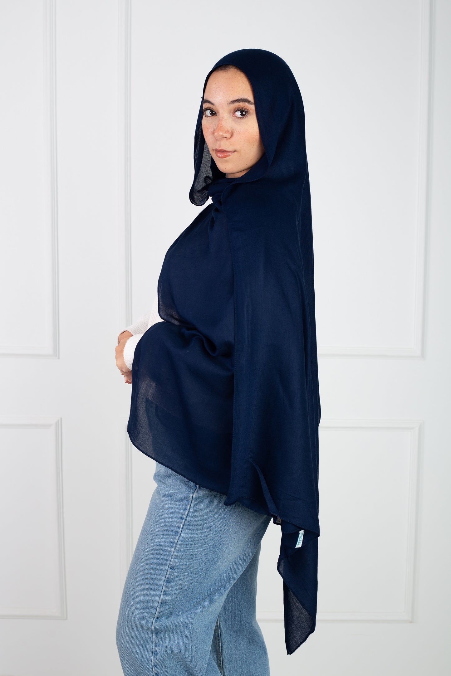Modal Scarf - navy Soft Stylish for All Seasons | Velda Store 