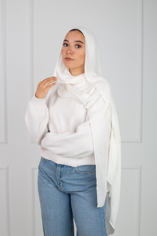 Modal Scarf -white soft Stylish for All Seasons | Velda Store 