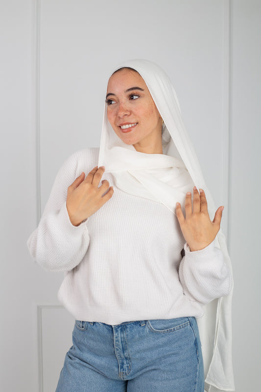 Modal Scarf -white soft Stylish for All Seasons | Velda Store 
