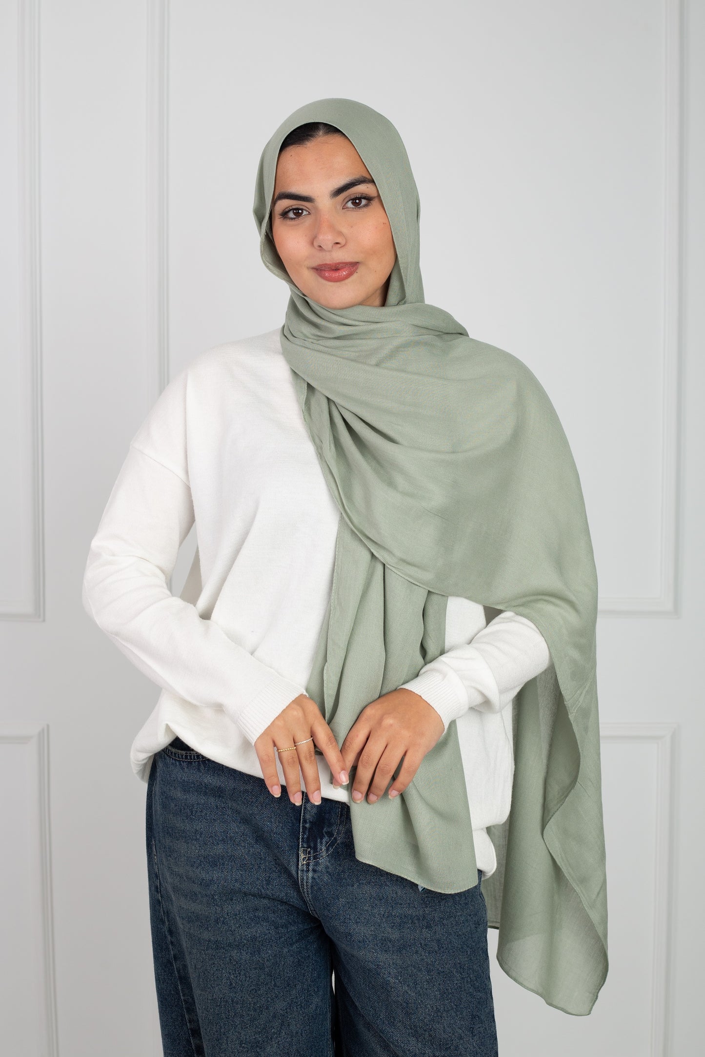 Modal Scarf - Mint Green soft Stylish for All Seasons | Velda Store 