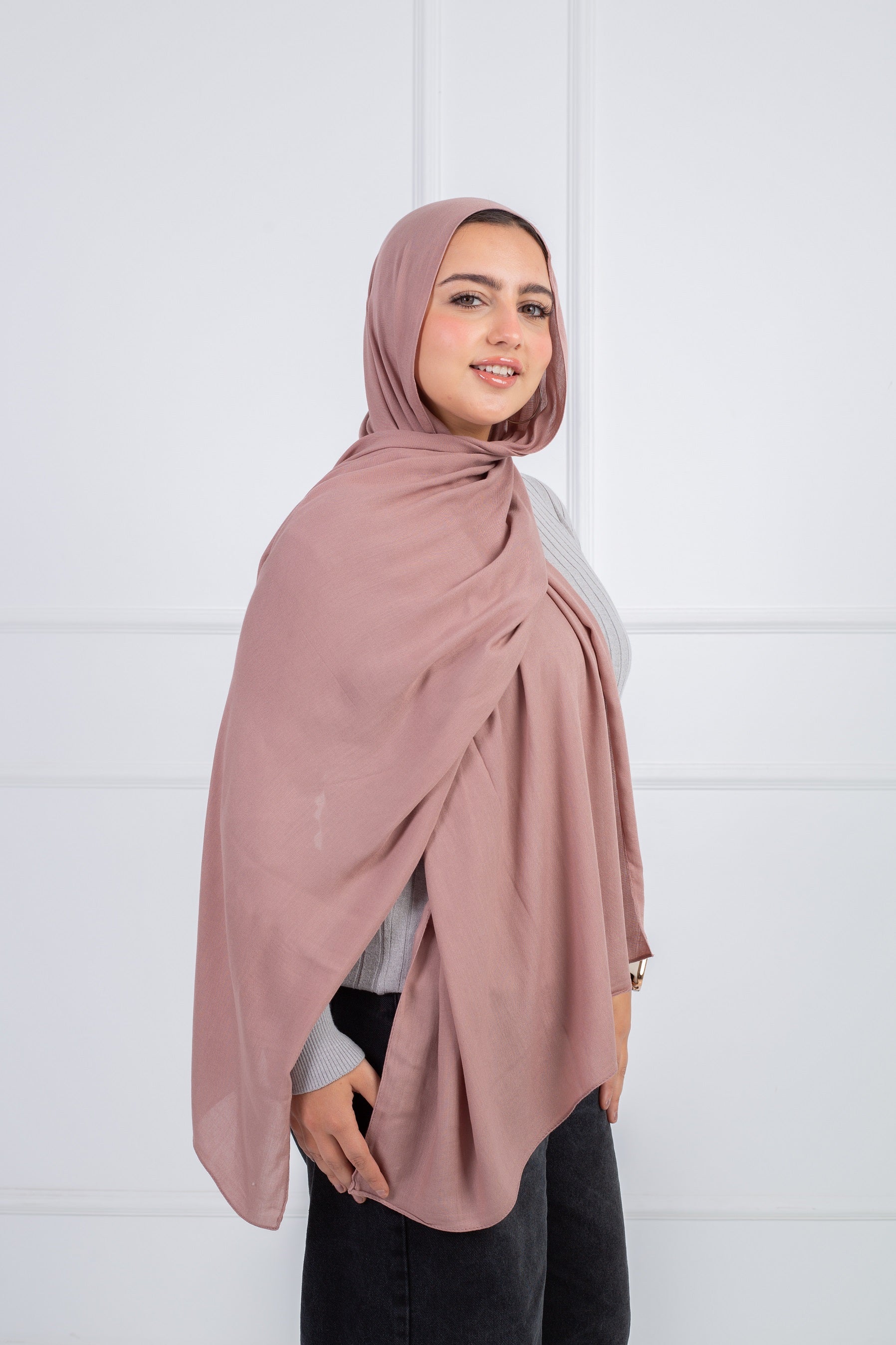 وشاح موودال _كشمير