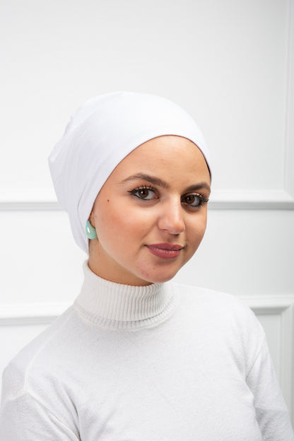 Nothread Bonnet from Velda Store, sleek stitch-free head covering with smooth finish