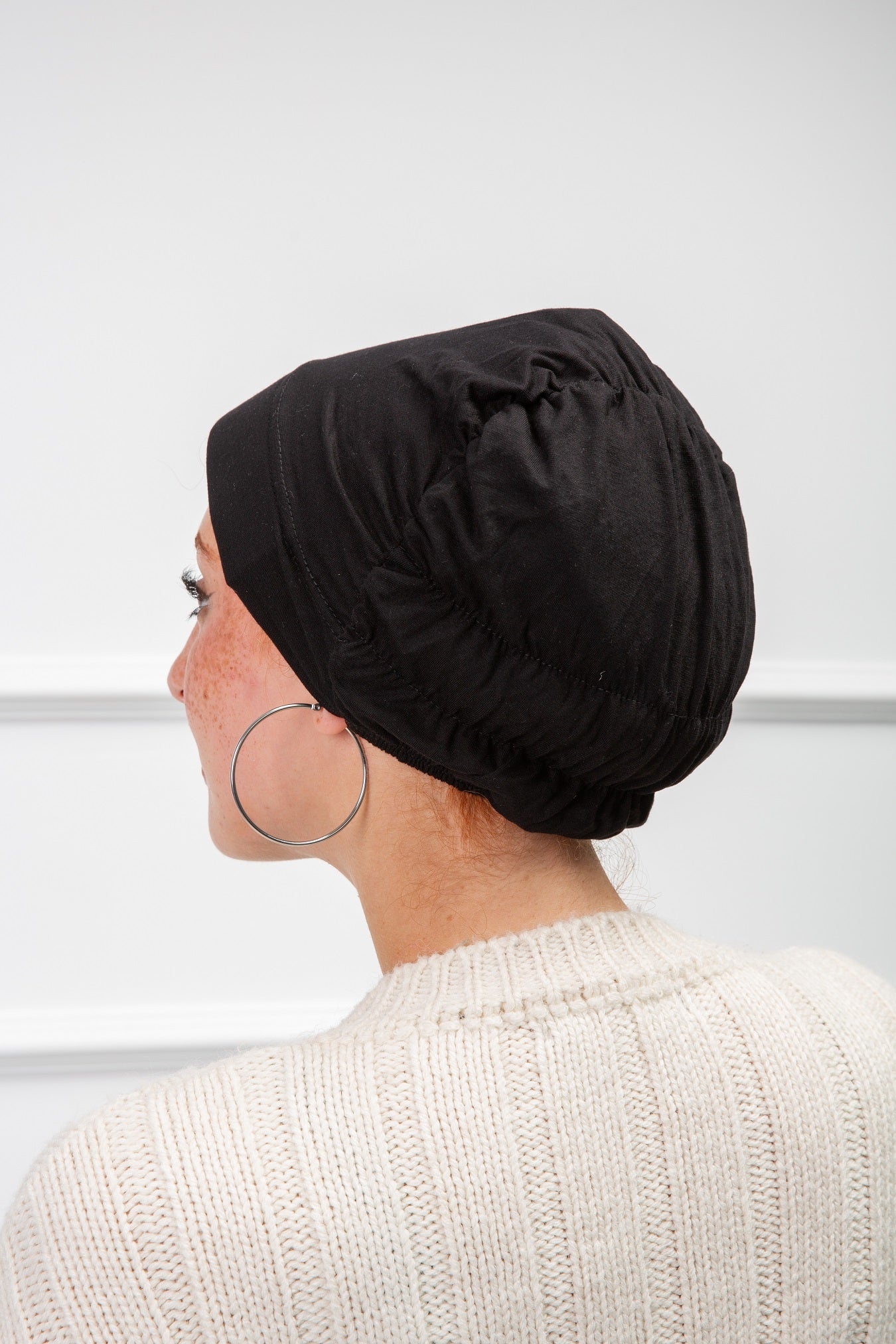 Front Support Elastic Bonnet from Velda Store, soft breathable fabric with secure elastic fit