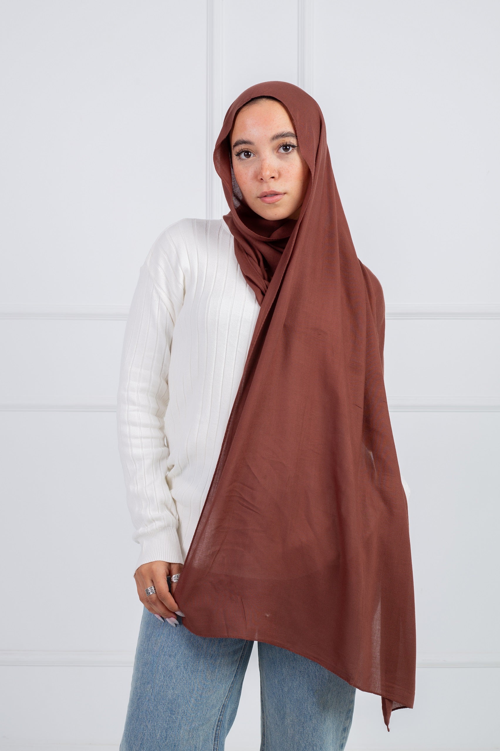 Modal scarf Brown lightweight elegant accessory | Velda Store