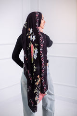 The Printed Cotton Modal Scarf is perfect for all your hangouts, featuring an amazing printed design 8