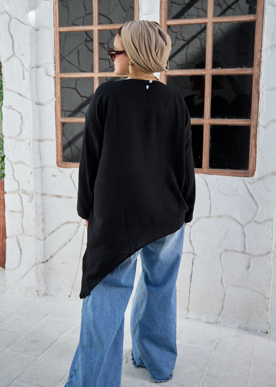 Slant blouse