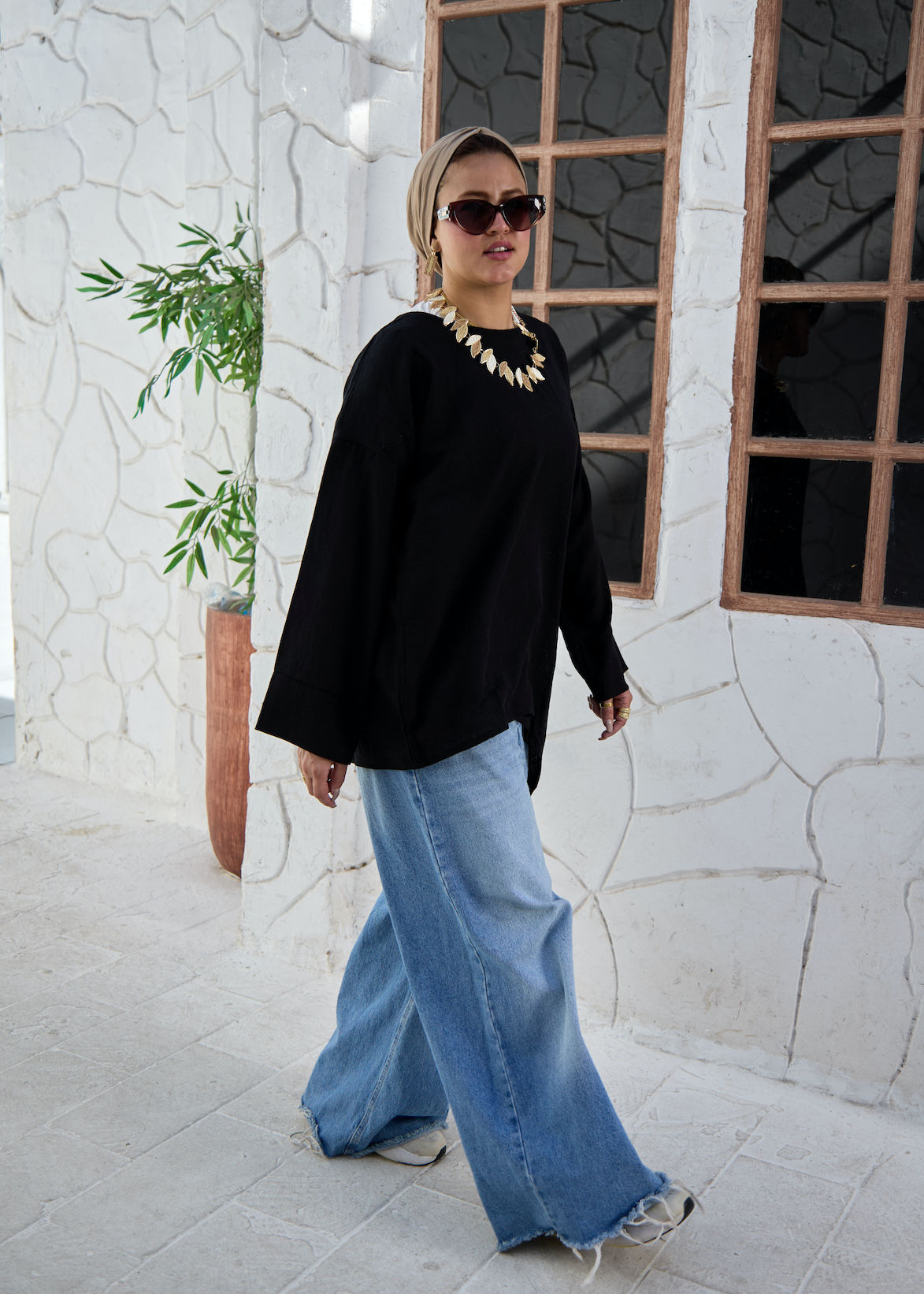 Slant blouse