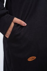 Sweater dress black - cozy hooded winter dress with pockets | Velda Store