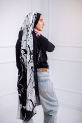 The Printed Cotton Modal Scarf is perfect for all your hangouts, featuring an amazing printed design.