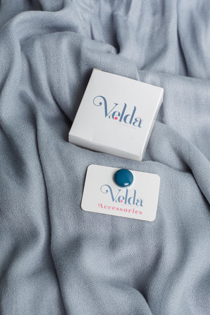 Simple magnetic pin in dark teal - strong magnetic closure for fabrics | Velda Store